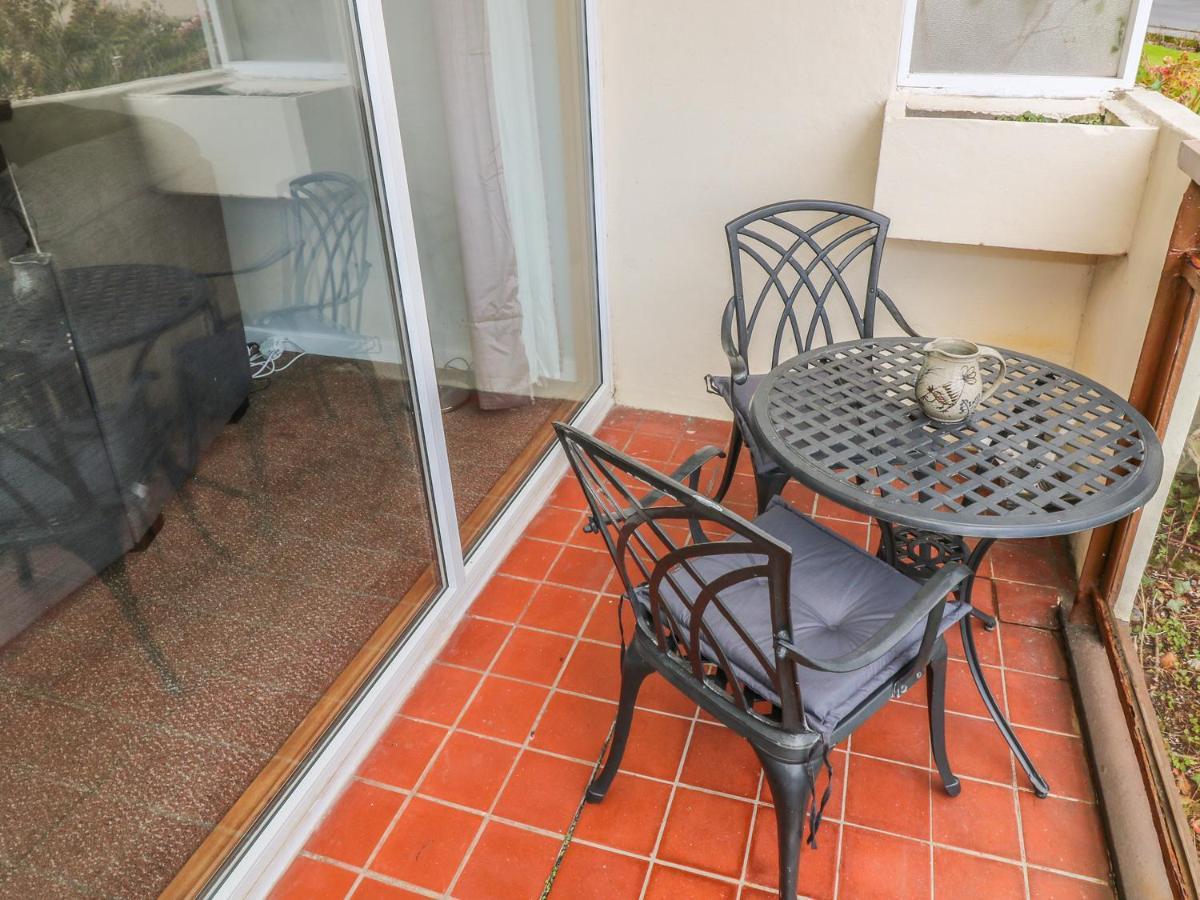 Cumbrae View Apartment Largs Exterior photo